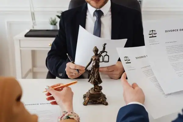 image of divorce mediation Stretford